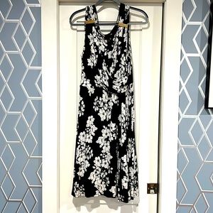 Thalia and Sodi dress nice swag front